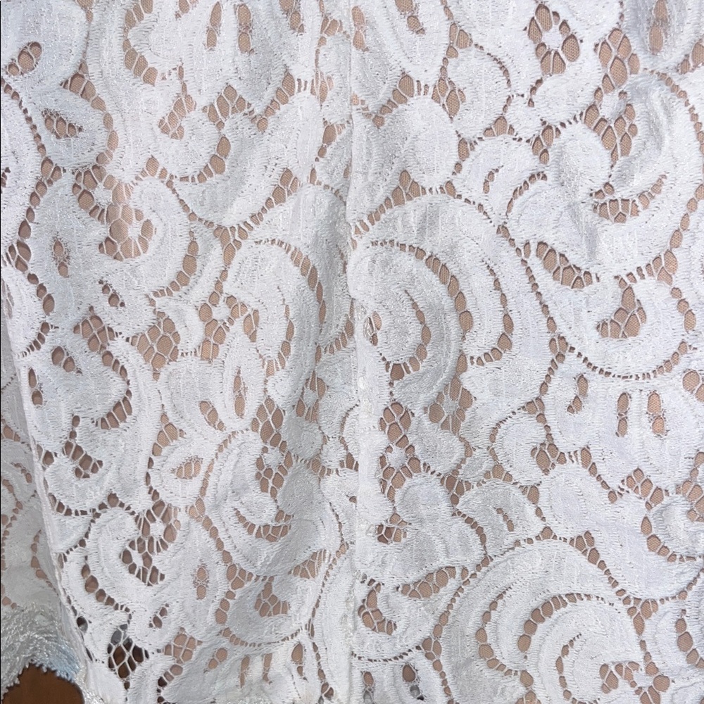 Francesca’s Elegant High Neck Open Back White Lace Dress - Size M - Picture 5 of 5